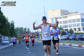 BINH DUONG NEW CITY HALF MARATHON 2024 - Ảnh #1775445