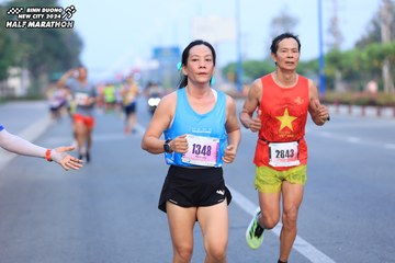 BINH DUONG NEW CITY HALF MARATHON 2024 - Ảnh #1769368