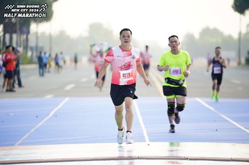 BINH DUONG NEW CITY HALF MARATHON 2024 - Ảnh #1761500