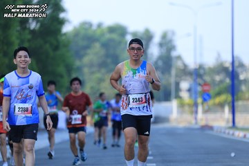 BINH DUONG NEW CITY HALF MARATHON 2024 - Ảnh #1763927