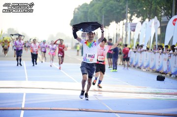 BINH DUONG NEW CITY HALF MARATHON 2024 - Ảnh #1762394