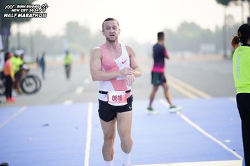 BINH DUONG NEW CITY HALF MARATHON 2024 - Ảnh #1775115