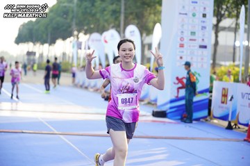 BINH DUONG NEW CITY HALF MARATHON 2024 - Ảnh #1762174