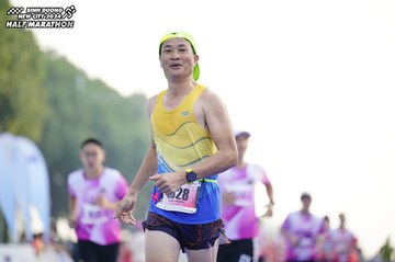 BINH DUONG NEW CITY HALF MARATHON 2024 - Ảnh #1763649
