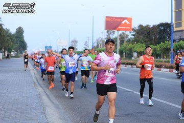 BINH DUONG NEW CITY HALF MARATHON 2024 - Ảnh #1773246