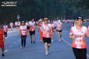 BINH DUONG NEW CITY HALF MARATHON 2024 - Ảnh #1774064