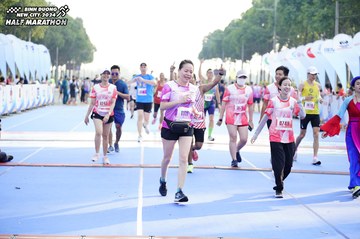 BINH DUONG NEW CITY HALF MARATHON 2024 - Ảnh #1768575