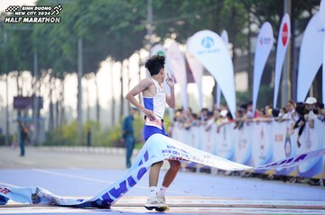 BINH DUONG NEW CITY HALF MARATHON 2024 - Ảnh #1773998