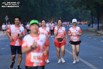 BINH DUONG NEW CITY HALF MARATHON 2024 - Ảnh #1774105