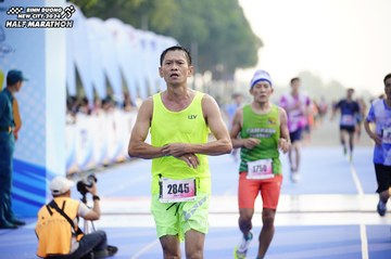 BINH DUONG NEW CITY HALF MARATHON 2024 - Ảnh #1761374