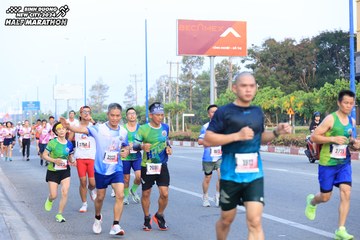 BINH DUONG NEW CITY HALF MARATHON 2024 - Ảnh #1773777