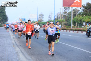 BINH DUONG NEW CITY HALF MARATHON 2024 - Ảnh #1773225