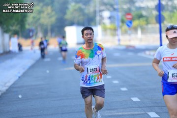BINH DUONG NEW CITY HALF MARATHON 2024 - Ảnh #1768799