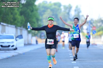 BINH DUONG NEW CITY HALF MARATHON 2024 - Ảnh #1767427