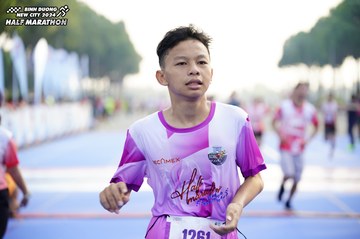 BINH DUONG NEW CITY HALF MARATHON 2024 - Ảnh #1762195