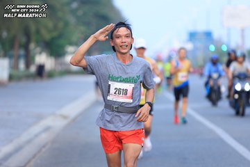BINH DUONG NEW CITY HALF MARATHON 2024 - Ảnh #1769451