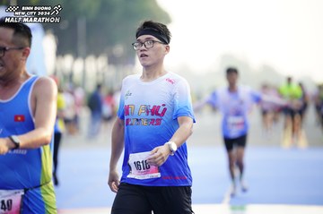 BINH DUONG NEW CITY HALF MARATHON 2024 - Ảnh #1763387