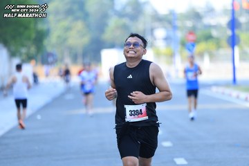 BINH DUONG NEW CITY HALF MARATHON 2024 - Ảnh #1769924