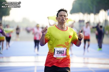 BINH DUONG NEW CITY HALF MARATHON 2024 - Ảnh #1761864