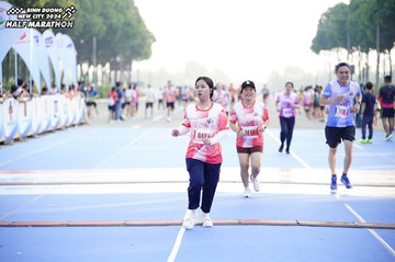 BINH DUONG NEW CITY HALF MARATHON 2024 - Ảnh #1763803
