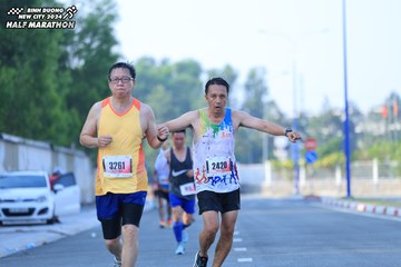 BINH DUONG NEW CITY HALF MARATHON 2024 - Ảnh #1767296