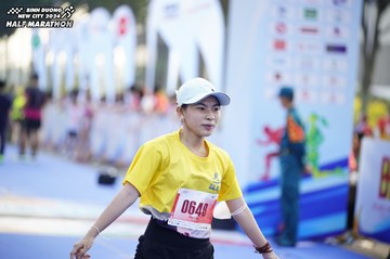 BINH DUONG NEW CITY HALF MARATHON 2024 - Ảnh #1763155