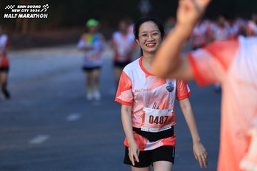 BINH DUONG NEW CITY HALF MARATHON 2024 - Ảnh #1773062