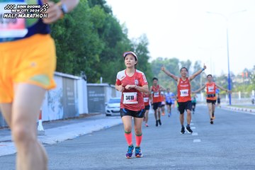 BINH DUONG NEW CITY HALF MARATHON 2024 - Ảnh #1775697