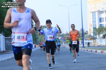 BINH DUONG NEW CITY HALF MARATHON 2024 - Ảnh #1775512