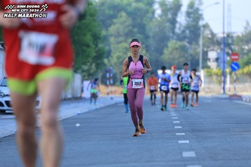 BINH DUONG NEW CITY HALF MARATHON 2024 - Ảnh #1764771
