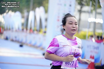 BINH DUONG NEW CITY HALF MARATHON 2024 - Ảnh #1764907