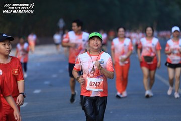 BINH DUONG NEW CITY HALF MARATHON 2024 - Ảnh #1774101