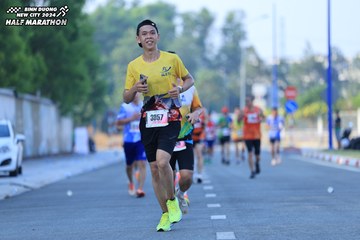BINH DUONG NEW CITY HALF MARATHON 2024 - Ảnh #1765303