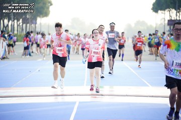BINH DUONG NEW CITY HALF MARATHON 2024 - Ảnh #1763838