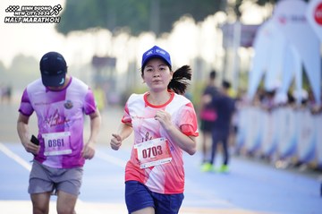 BINH DUONG NEW CITY HALF MARATHON 2024 - Ảnh #1762588