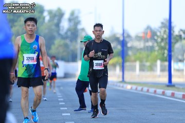 BINH DUONG NEW CITY HALF MARATHON 2024 - Ảnh #1766535