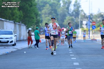 BINH DUONG NEW CITY HALF MARATHON 2024 - Ảnh #1766574