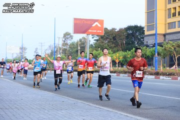 BINH DUONG NEW CITY HALF MARATHON 2024 - Ảnh #1776073