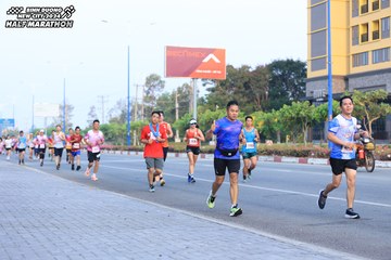 BINH DUONG NEW CITY HALF MARATHON 2024 - Ảnh #1776018