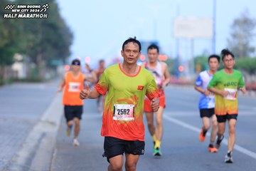 BINH DUONG NEW CITY HALF MARATHON 2024 - Ảnh #1767569