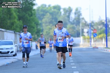 BINH DUONG NEW CITY HALF MARATHON 2024 - Ảnh #1766885