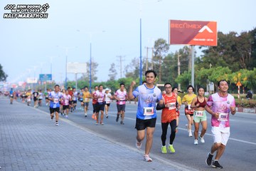 BINH DUONG NEW CITY HALF MARATHON 2024 - Ảnh #1775065