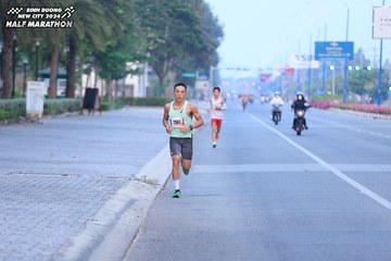 BINH DUONG NEW CITY HALF MARATHON 2024 - Ảnh #1765074