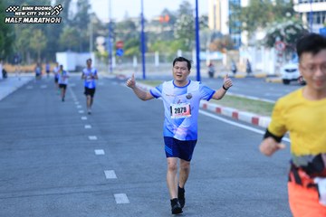 BINH DUONG NEW CITY HALF MARATHON 2024 - Ảnh #1775015
