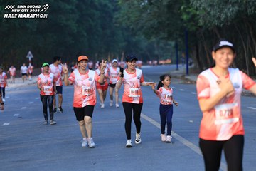 BINH DUONG NEW CITY HALF MARATHON 2024 - Ảnh #1774068