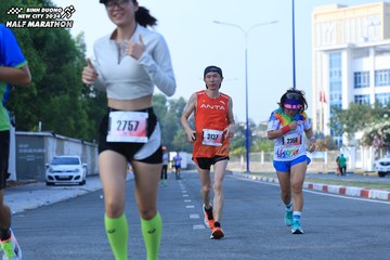 BINH DUONG NEW CITY HALF MARATHON 2024 - Ảnh #1766653