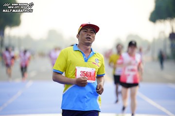 BINH DUONG NEW CITY HALF MARATHON 2024 - Ảnh #1761713