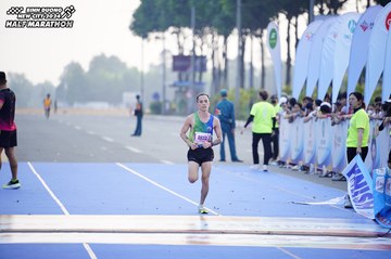 BINH DUONG NEW CITY HALF MARATHON 2024 - Ảnh #1773283