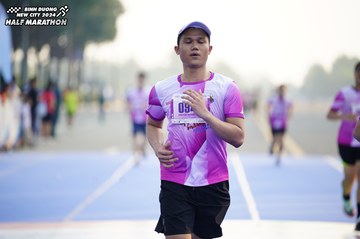 BINH DUONG NEW CITY HALF MARATHON 2024 - Ảnh #1761302