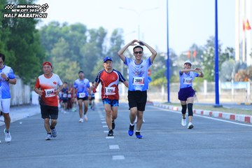 BINH DUONG NEW CITY HALF MARATHON 2024 - Ảnh #1767064